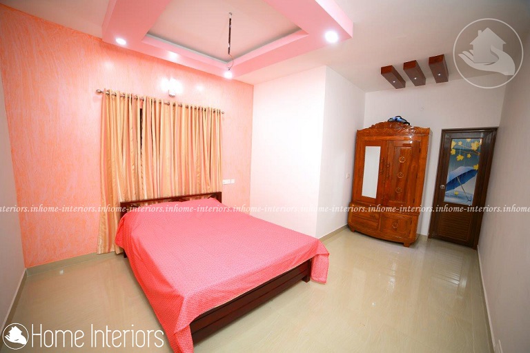 2200-square-feet-excellent-and-amazing-kerala-home-bedroom-1-design
