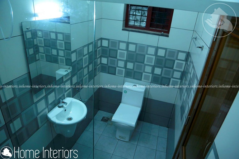 2200-square-feet-excellent-and-amazing-kerala-home-toilet-design