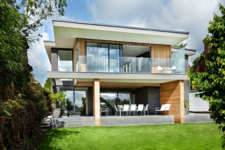 European Style Modern Private House Plan