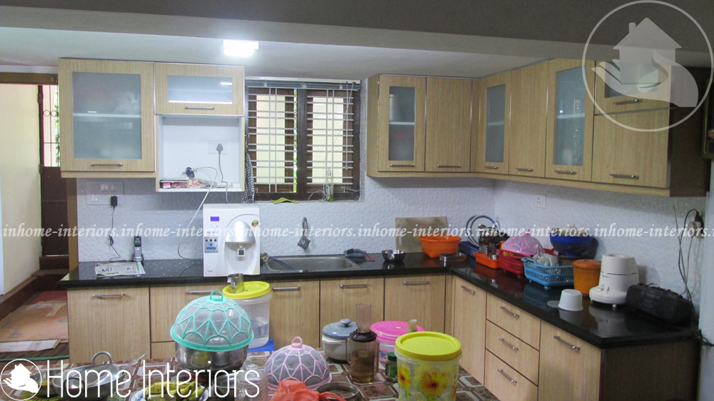 incredible-and-marvellous-kerala-home-interior-dining-design